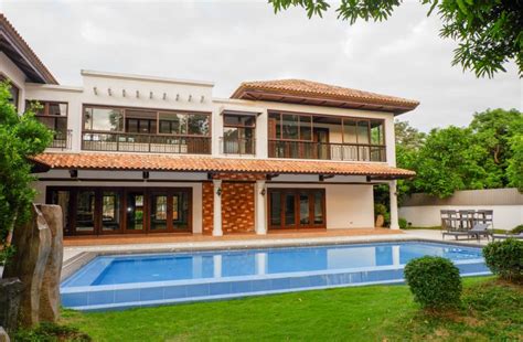House for Rent in Ayala Alabang Village, Muntinlupa.